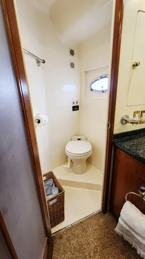 Kateri Marie Yacht Photos Pics 