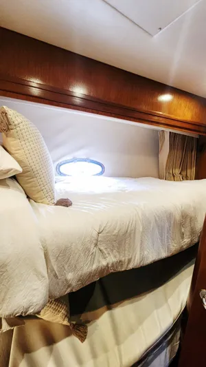 Kateri Marie Yacht Photos Pics 