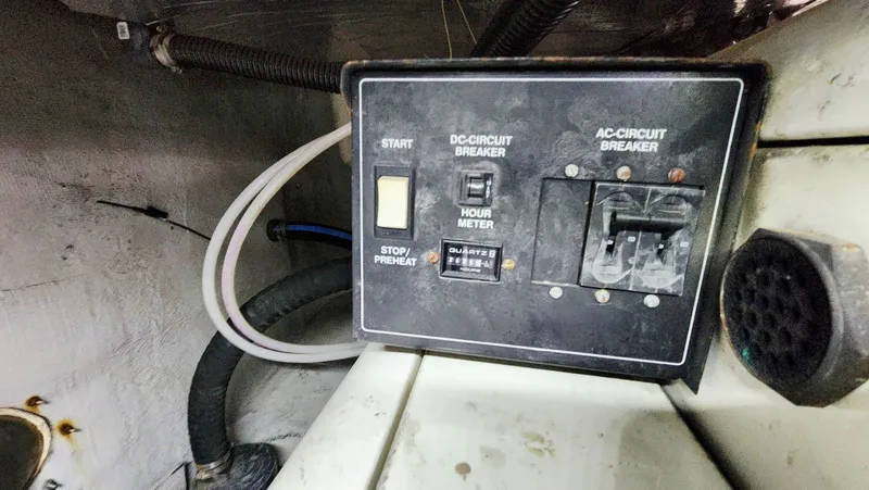 Kateri Marie Yacht Photos Pics 