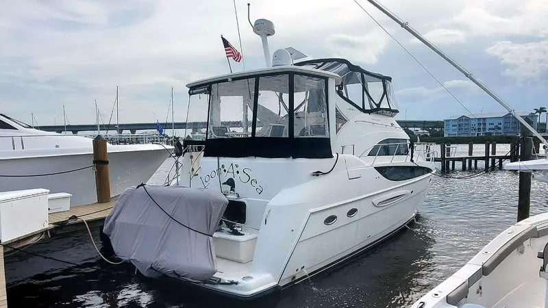 Loon A Sea Yacht Photos Pics Starboard Stern Profile