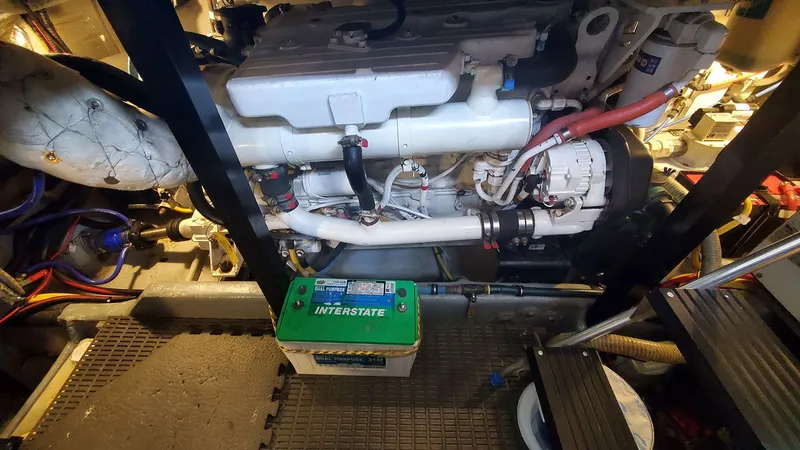 Loon A Sea Yacht Photos Pics Port Main Engine