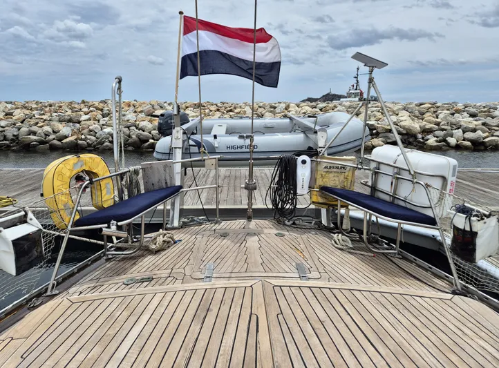 Papermoon Yacht Photos Pics 