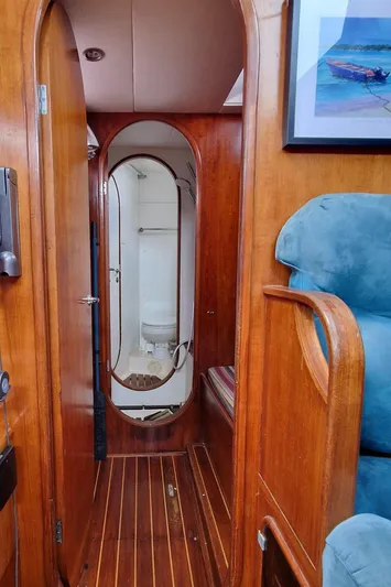 Papermoon Yacht Photos Pics 