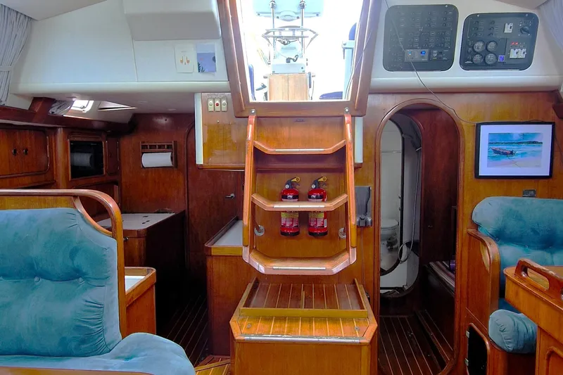 Papermoon Yacht Photos Pics 