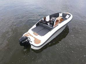 2023 Corsiva 605 Tender