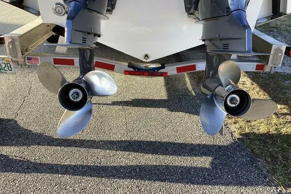  Yacht Photos Pics Twin propellers on a 2021 Tidewater 280 CC Adventure boat trailer.