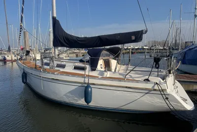 2000 Van De Stadt Jupiter 30