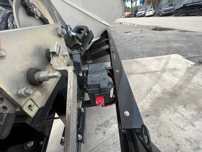  Yacht Photos Pics Close-up of 2019 Nor-Tech 450 Sport boat trailer components.