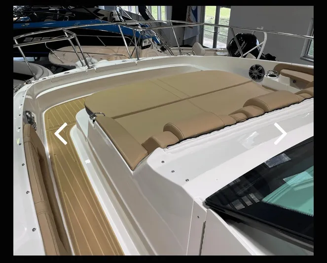  Yacht Photos Pics 2024 Sea Ray Sundancer 320 Coupe with beige upholstery.