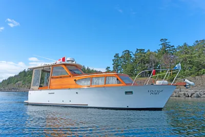 Custom Monk Picnic Cruiser 32