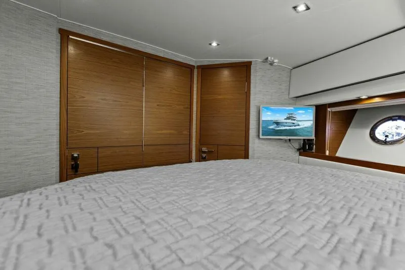 Wild Blue Yacht Photos Pics Master Stateroom