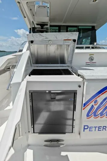 Wild Blue Yacht Photos Pics Cockpit