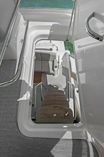 Wild Blue Yacht Photos Pics Flybridge