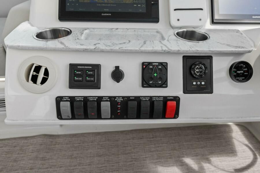 2017 Tiara Yachts 44 