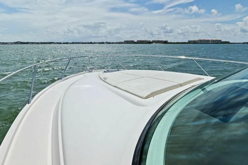 Wild Blue Yacht Photos Pics Foredeck