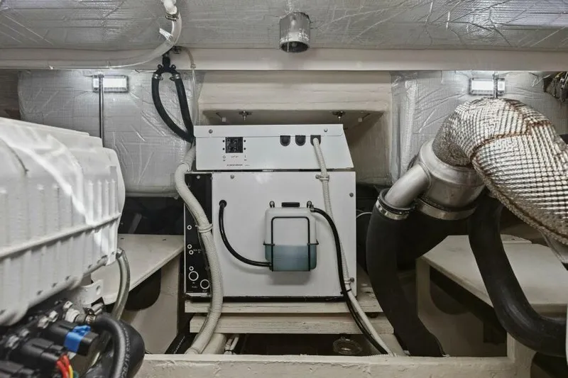 Wild Blue Yacht Photos Pics Engine Room