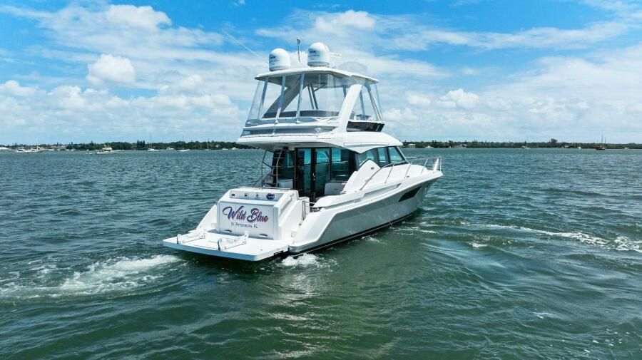 2017 Tiara Yachts 44 