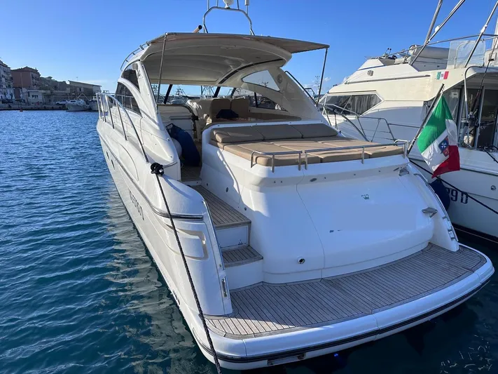  Yacht Photos Pics Princess V 48