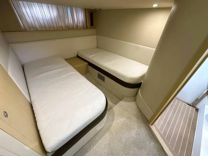  Yacht Photos Pics Princess V 48