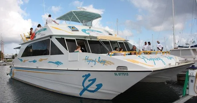 Flying Ray Yacht Photos Pics 