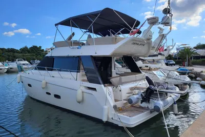 Sealine F46