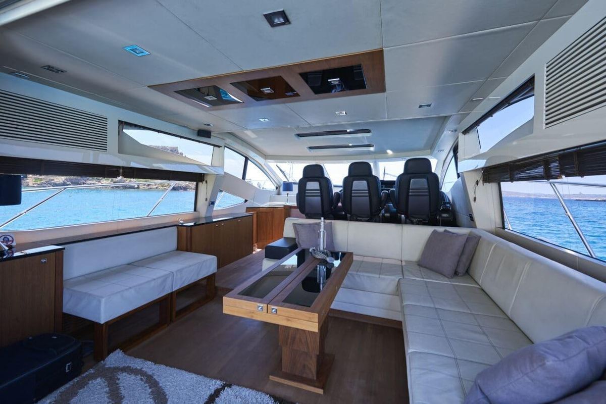 2010 Sunseeker 67 