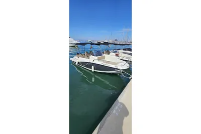 2022 Quicksilver Activ 605 Open