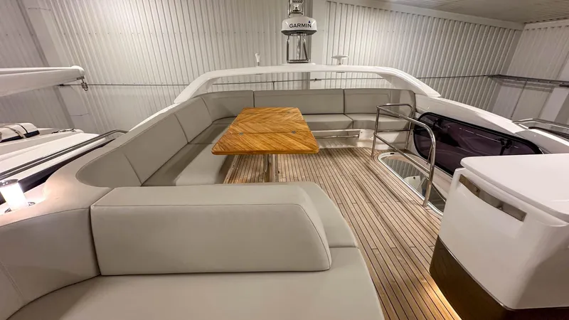F55163 Yacht Photos Pics 