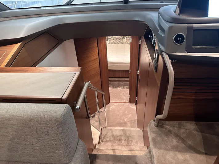 F55163 Yacht Photos Pics 