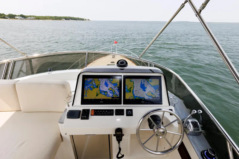  Yacht Photos Pics Flybridge Helm