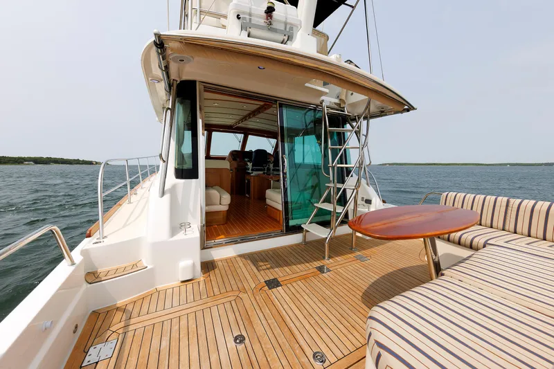  Yacht Photos Pics Cockpit