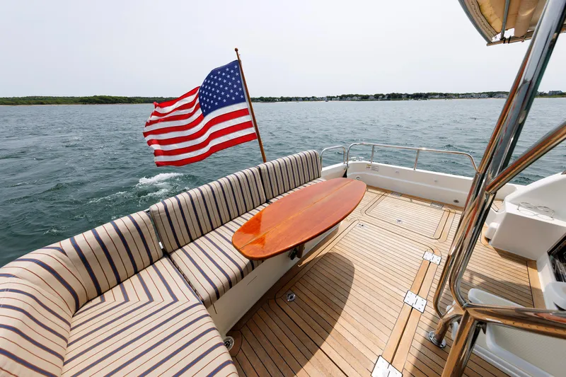  Yacht Photos Pics Cockpit