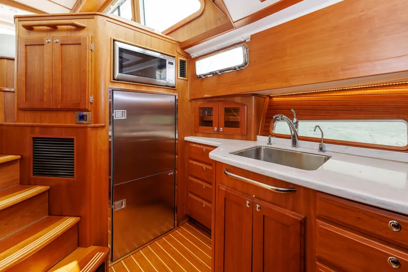  Yacht Photos Pics Galley