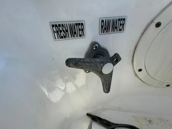  Yacht Photos Pics Fresh and raw water controls on 2011 Everglades 325 Center Console boat.