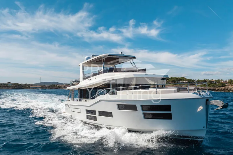  Yacht Photos Pics 