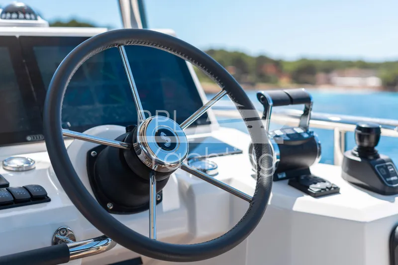  Yacht Photos Pics Grand Trawler 62 - PPL Yachting