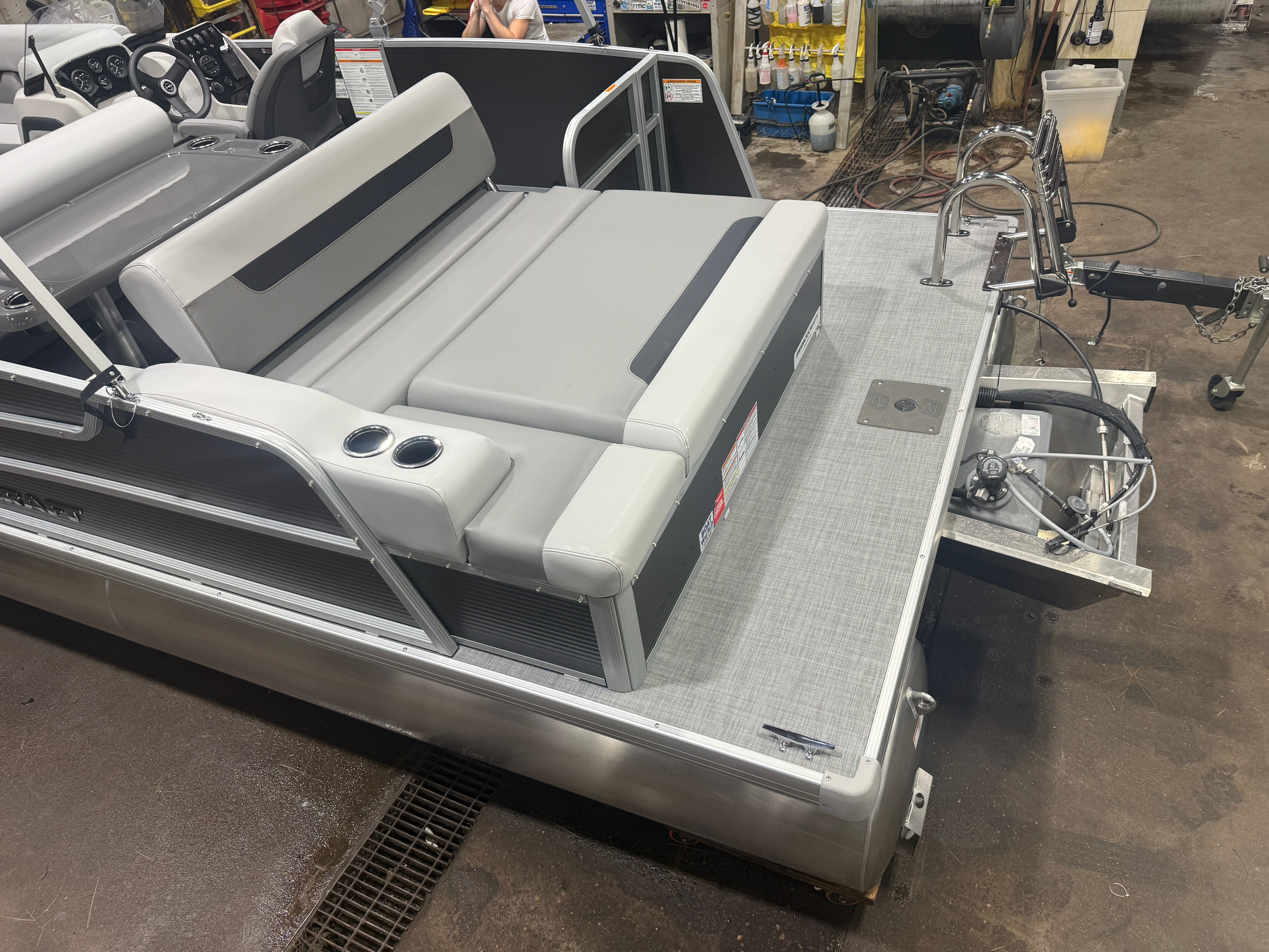 Princecraft Vectra 23 RL