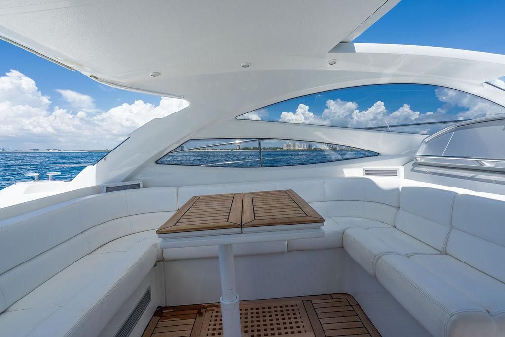 2005 Pershing 50 