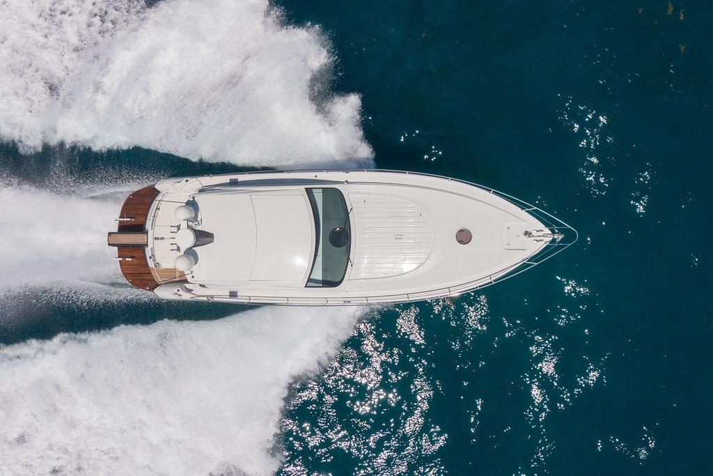 2005 Pershing 50 