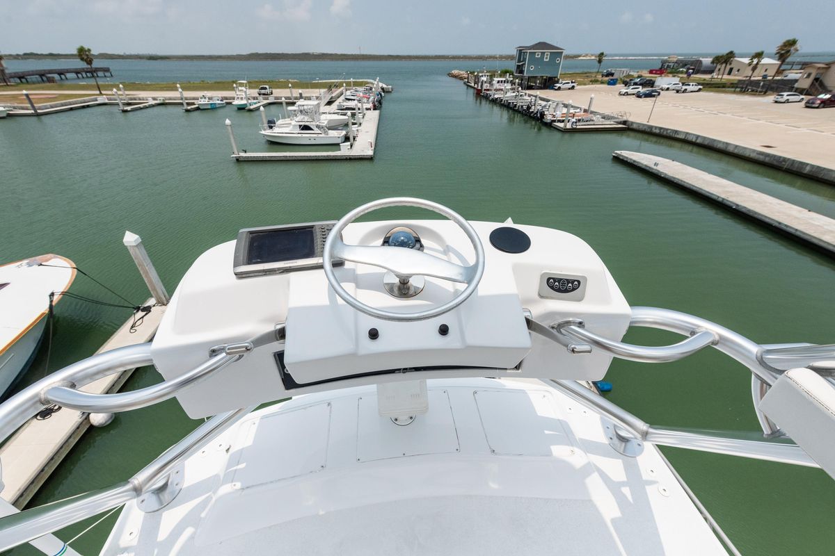 2001 Viking 55 