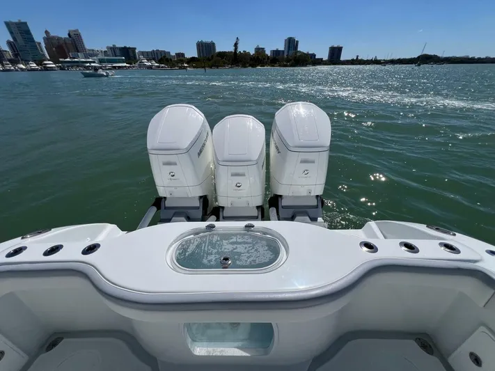 Galati Yacht Sales Trade Yacht Photos Pics 2022 Yellowfin 42 Center Console