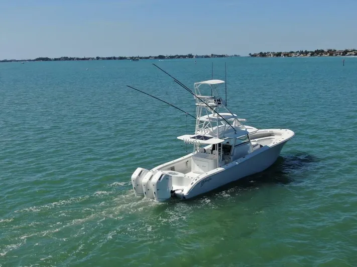 Galati Yacht Sales Trade Yacht Photos Pics 2022 Yellowfin 42 Center Console