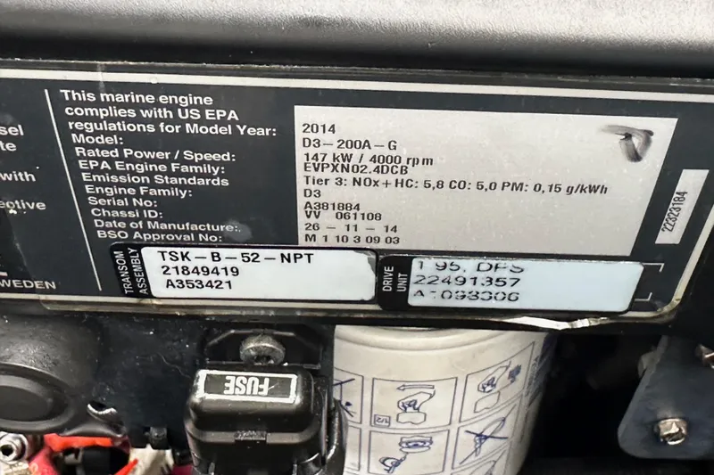  Yacht Photos Pics Label on Jeanneau NC11 2015 marine engine, showing specifications and compliance details.