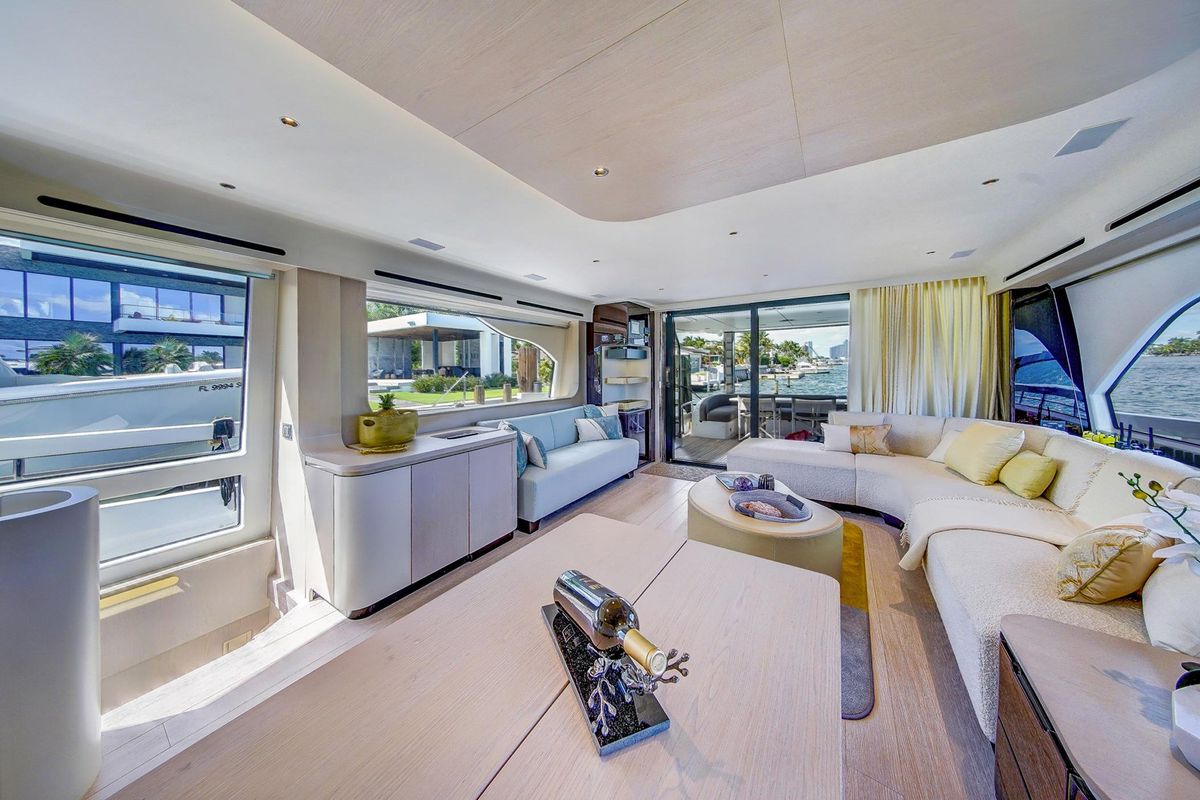 2020 Azimut 78 