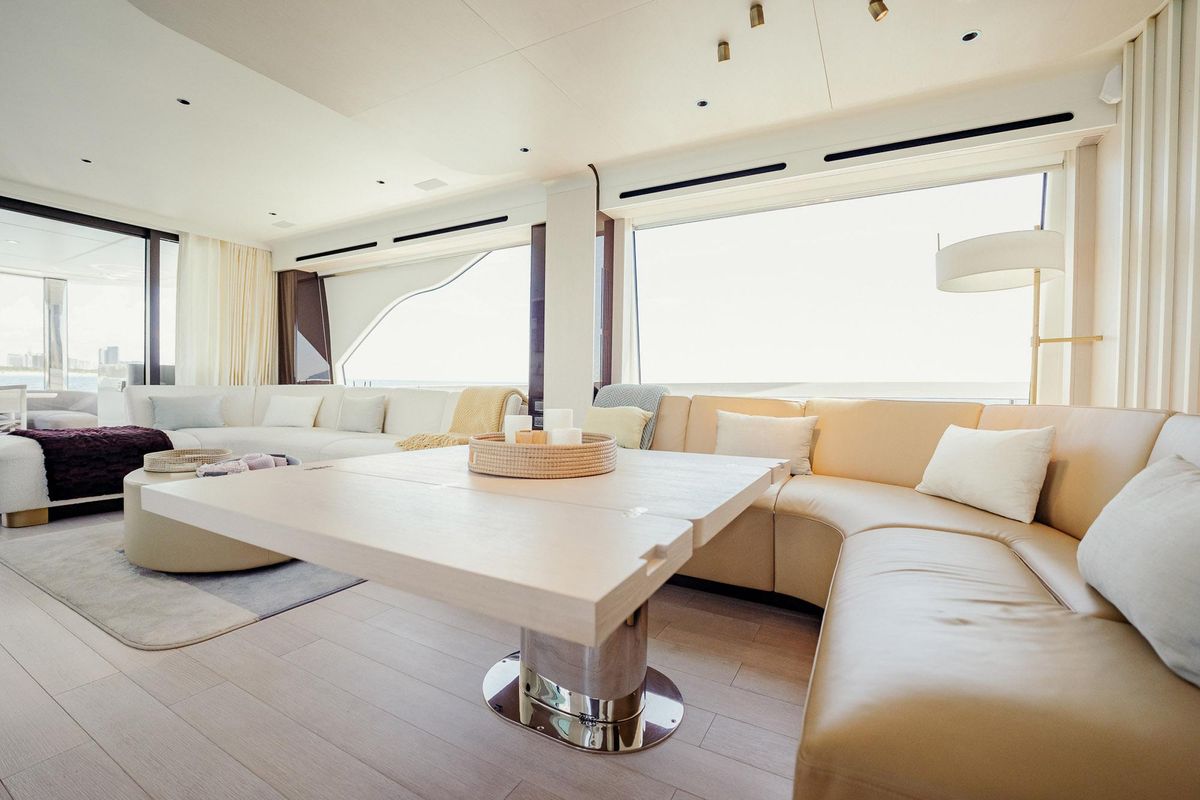 2020 Azimut 78 