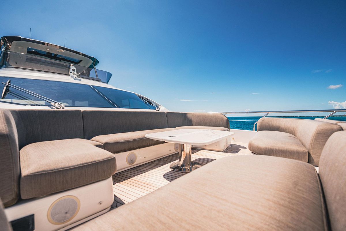 2020 Azimut 78 