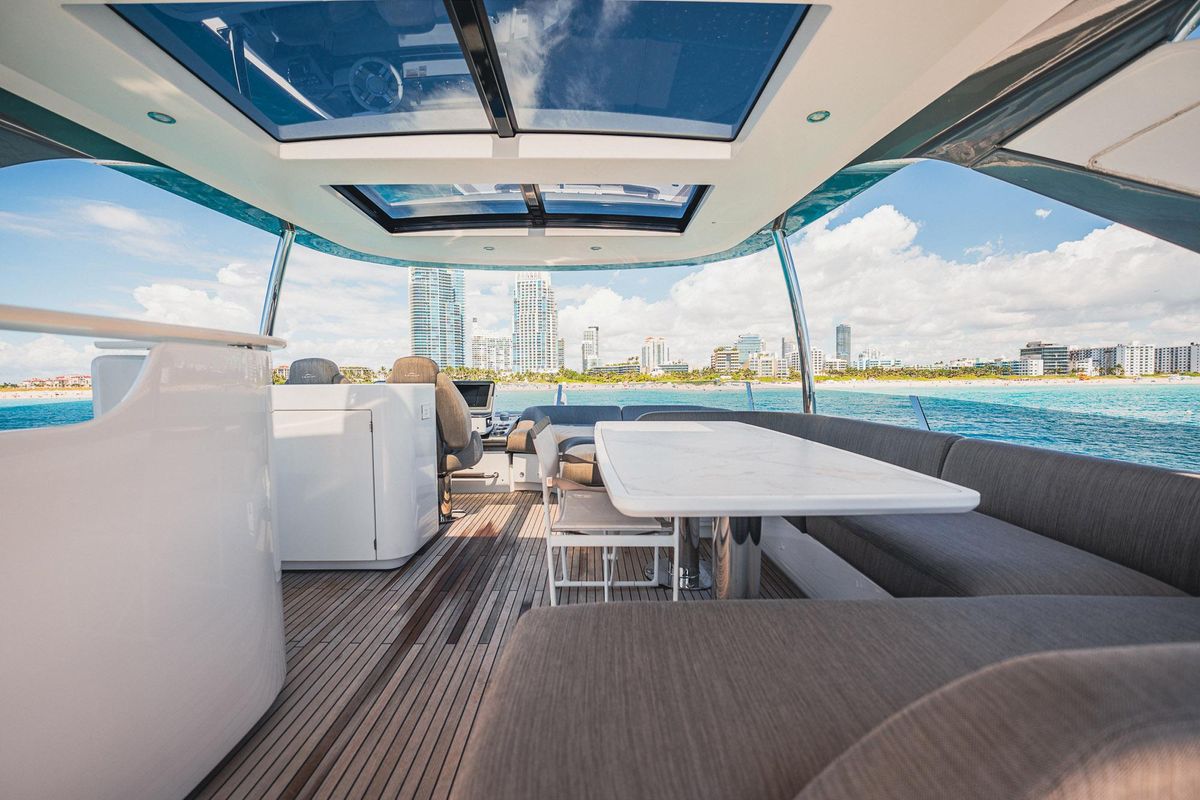 2020 Azimut 78 