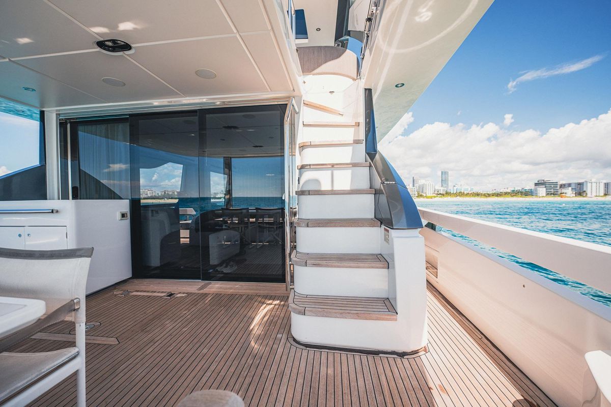 2020 Azimut 78 