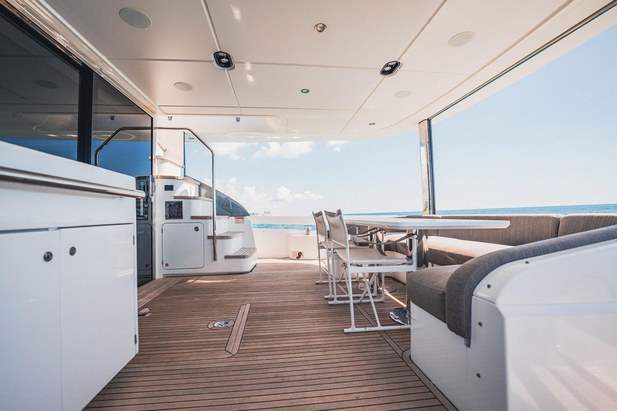 2020 Azimut 78 