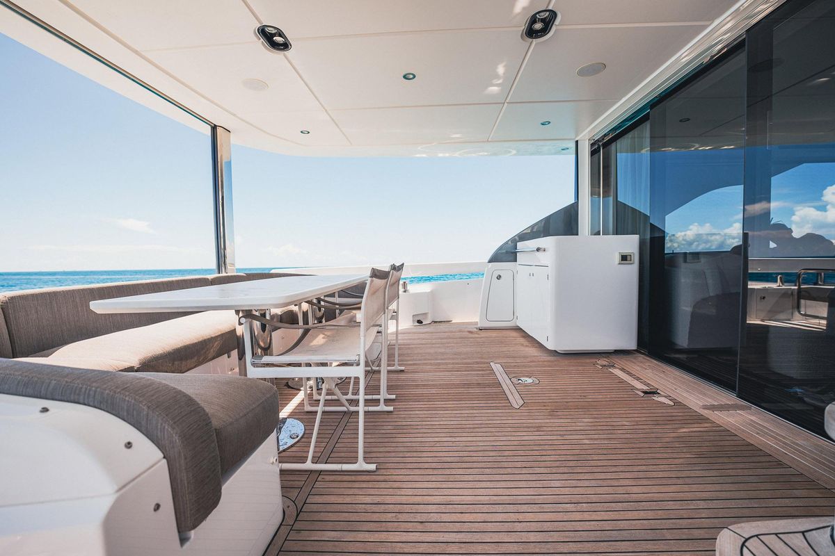 2020 Azimut 78 